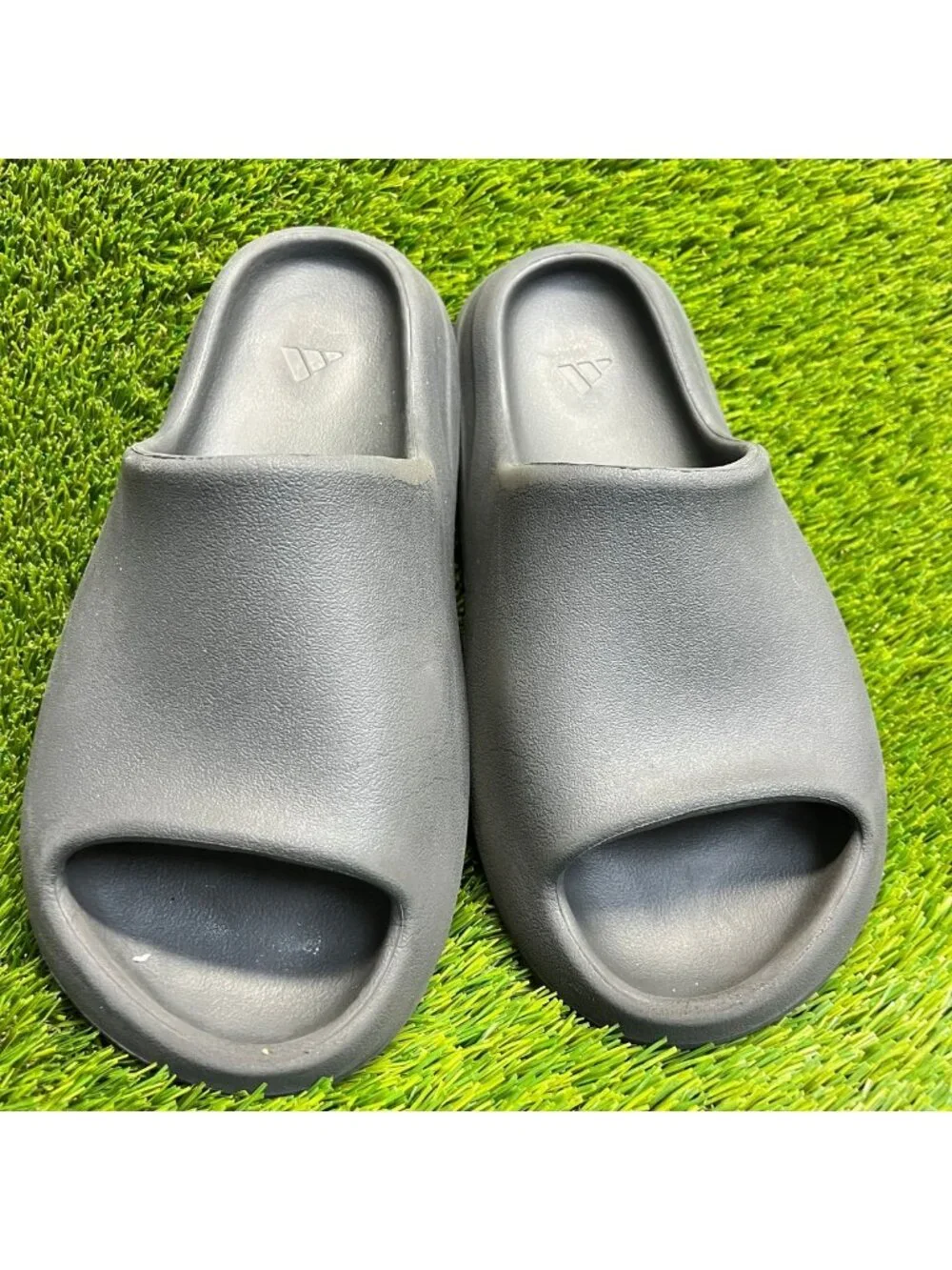 Adidas Yeezy Slate Marine Gray Mens Size 11 Beach Outdoor Walking Slide Sandals